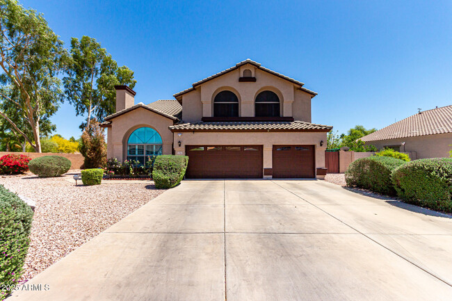 property at 2749 S Birch St