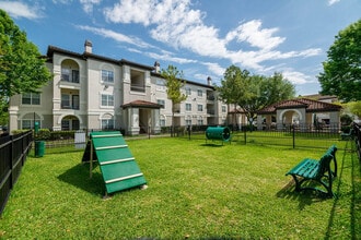 Brisa At Shadowlake in Houston, TX - Foto de edificio - Building Photo