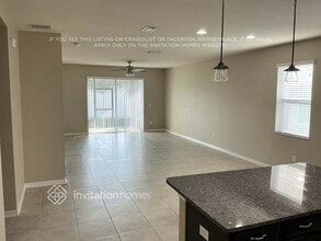 12128 Rambling Stream Dr in Riverview, FL - Building Photo - Building Photo