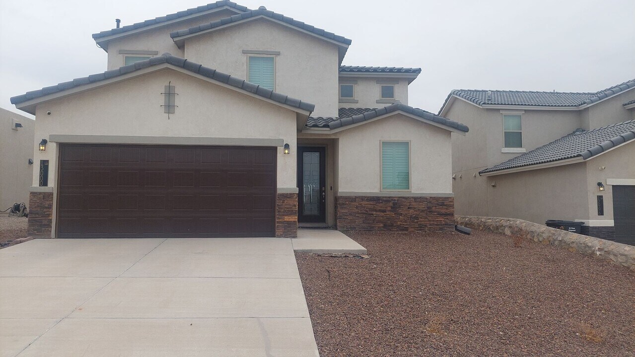 13000 Shildon St in El Paso, TX - Building Photo