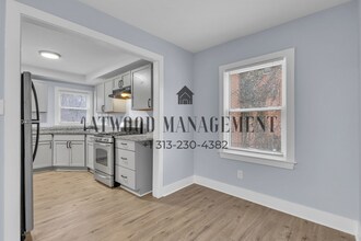 This beautifully updated 3-bedroom, 1-bath single-family home is ready for move-in! in Detroit, MI - Building Photo - Building Photo