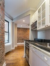 432 E 13th St in New York, NY - Building Photo - Building Photo