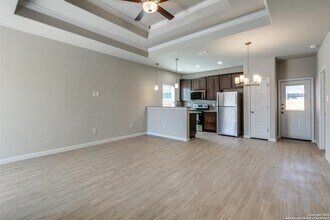 602-604 Hudson St in Seguin, TX - Building Photo - Building Photo
