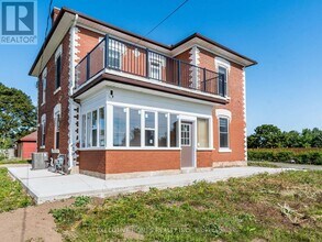 12 Orangeville St in Erin, ON - Building Photo - Building Photo