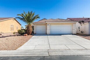 3706 Lake Victoria Dr in North Las Vegas, NV - Building Photo