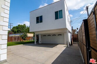 5537 W 3rd St in Los Angeles, CA - Building Photo - Building Photo