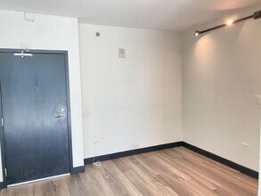 425 W Beech St in San Diego, CA - Building Photo - Building Photo