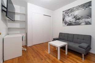 1666 3rd Ave in New York, NY - Building Photo