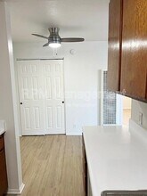 6624 Sylmar Ave in Los Angeles, CA - Building Photo - Building Photo