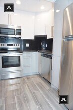 1803 Beacon St in Brookline, MA - Building Photo - Building Photo
