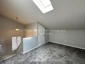 2349 Coyote Creek Dr in Okemos, MI - Building Photo - Building Photo