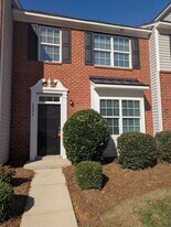 2556 Arrowhead Cir in Gastonia, NC - Building Photo