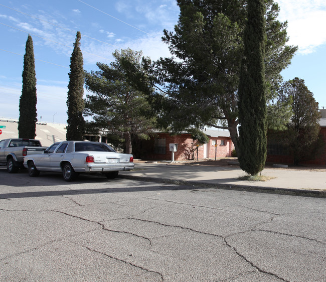 4036 Idalia Ave in El Paso, TX - Building Photo - Building Photo