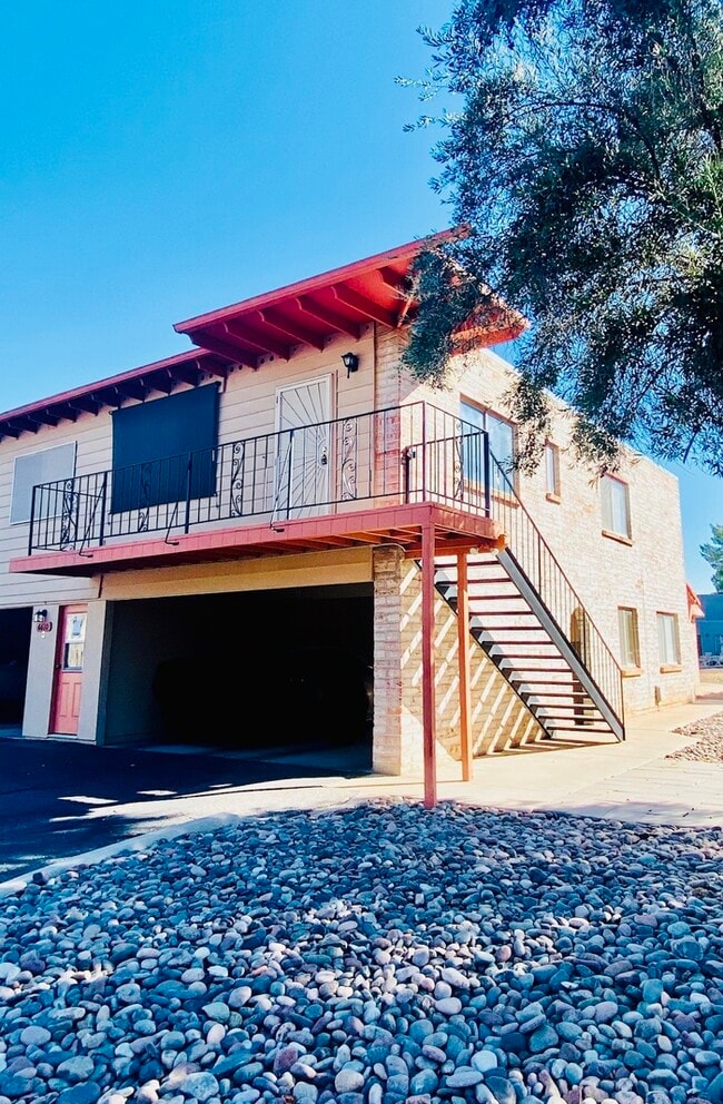 property at 6610 Calle La Paz