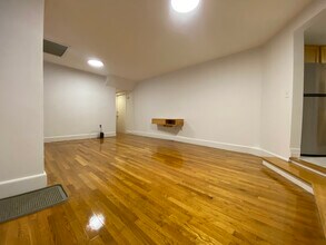 90 Bynner St, Unit B in Boston, MA - Building Photo - Building Photo