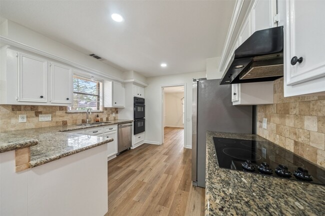 3518 Cave Springs Dr in Humble, TX - Building Photo - Building Photo