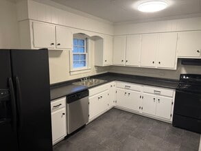 1614 Woodrow Ave in Dublin, GA - Building Photo - Building Photo