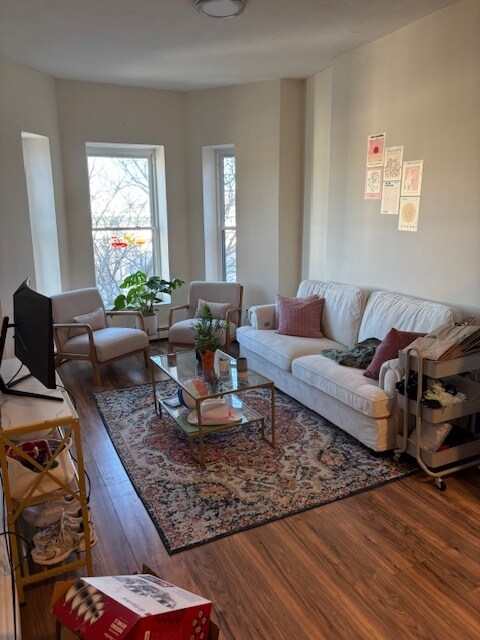 87 Hammond St, Unit 1 in Boston, MA - Foto de edificio