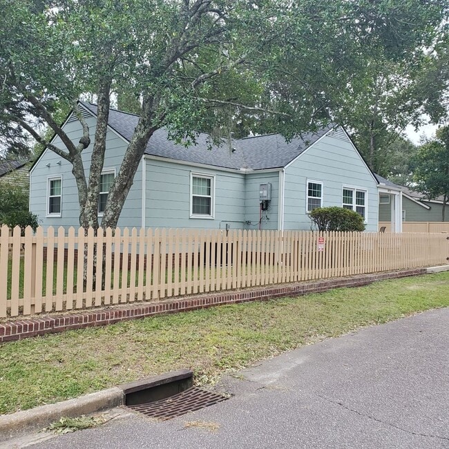 property at 4772 Churchill Rd