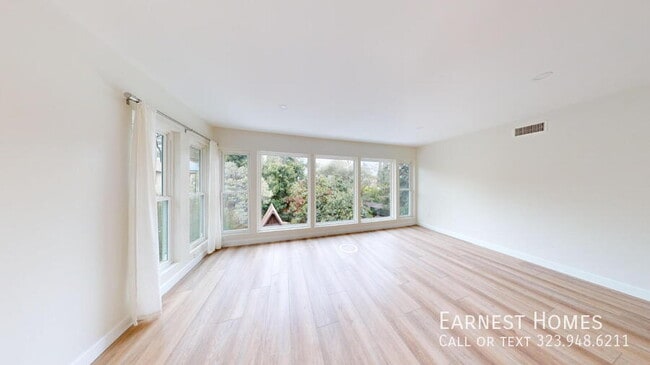 4735 Nob Hill Dr in Los Angeles, CA - Building Photo - Building Photo