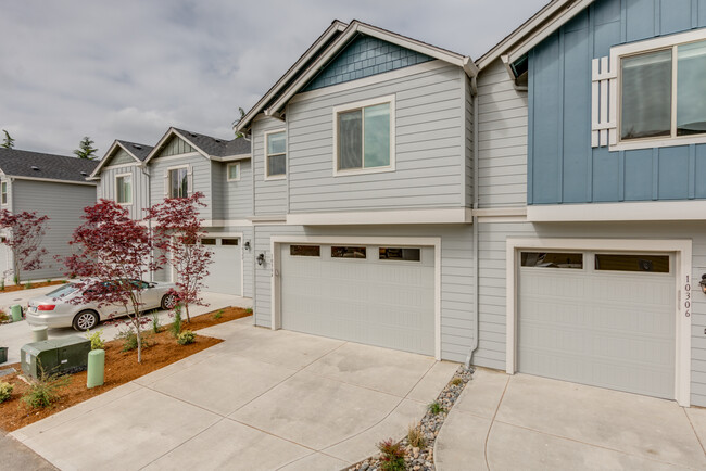 Orchards Rowhomes- in Vancouver, WA - Foto de edificio - Building Photo