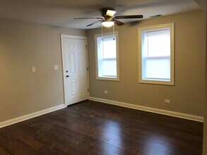 1742 W 18th St in Chicago, IL - Building Photo - Building Photo