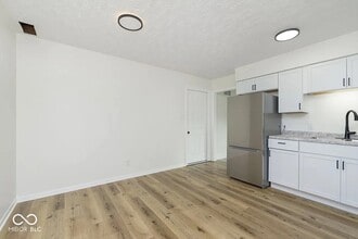 7737 Southfield Dr in Southport, IN - Building Photo - Building Photo