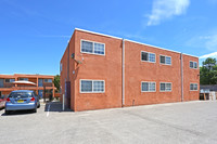 Casa Del Arroyo Apartments in Albuquerque, NM - Building Photo - Building Photo