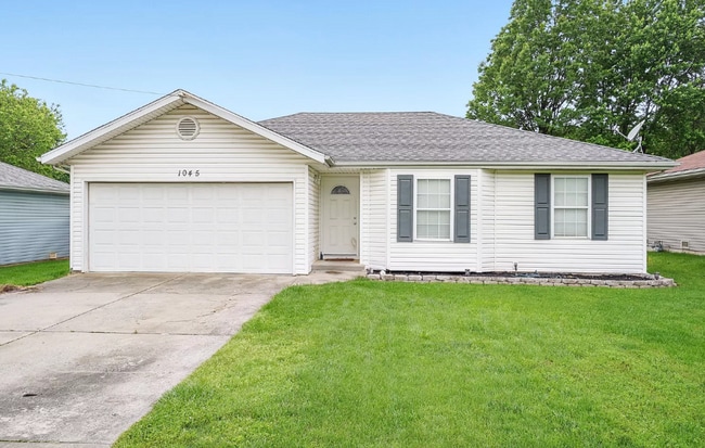 property at 1045 N Dickerson Ave