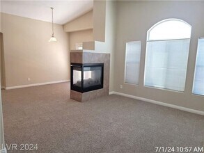 8728 Tom Noon Ave in Las Vegas, NV - Building Photo - Building Photo