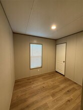 327 County Rd 2296 in Cleveland, TX - Building Photo - Building Photo