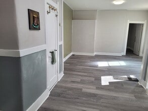 112 Boston Ct in Louisville, KY - Building Photo - Building Photo