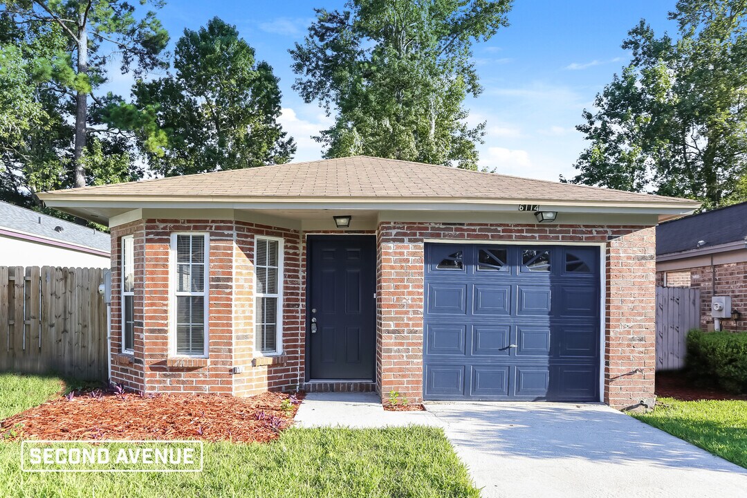 6114 Delmar Pl in Jacksonville, FL - Building Photo