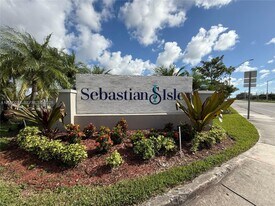 529 NE 1st St in Florida City, FL - Building Photo