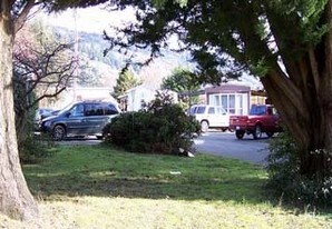 98129 Olsen Ln in Brookings, OR - Building Photo