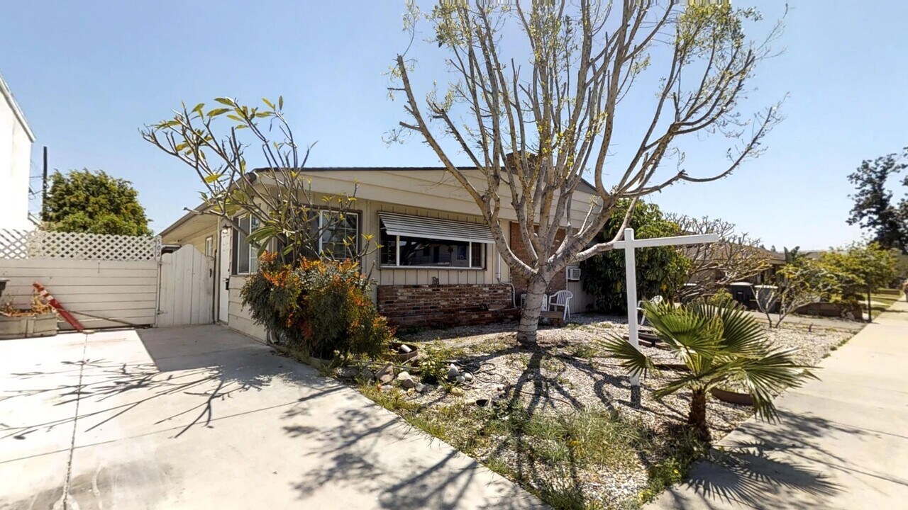 506 Stewart Dr in Covina, CA - Building Photo