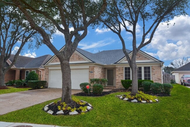 2811 Eros Ln in Missouri City, TX - Building Photo - Building Photo