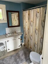 60 Highland St, Unit Home in Plymouth, NH - Building Photo - Building Photo