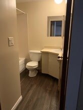 20 Spence St in Regina, SK - Building Photo - Building Photo