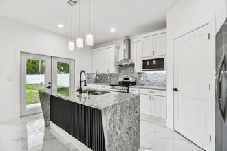 1403 W 9th St in Lakeland, FL - Building Photo - Building Photo