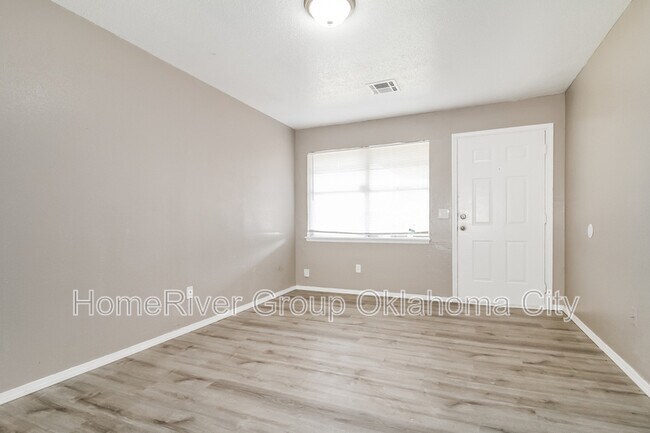 213 NW 80th St in Oklahoma City, OK - Building Photo - Building Photo