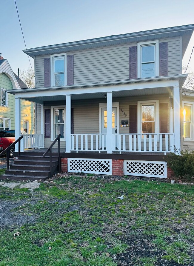 property at 5423 Adams Ave