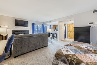 9680 Brentwood Way in Broomfield, CO - Building Photo - Building Photo