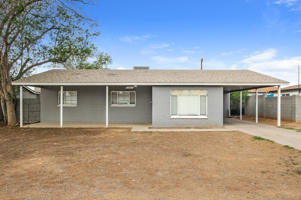 2318 N 30th Pl in Phoenix, AZ - Building Photo