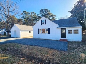 2046 Bypass Rd in Pocomoke City, MD - Building Photo - Building Photo