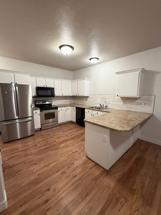 565 Pioneer Rd in Rexburg, ID - Building Photo - Building Photo