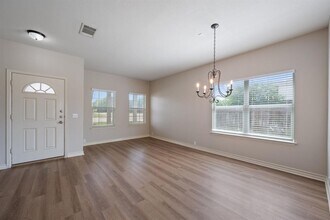 20925 Texas Meadows Dr in Pflugerville, TX - Building Photo - Building Photo