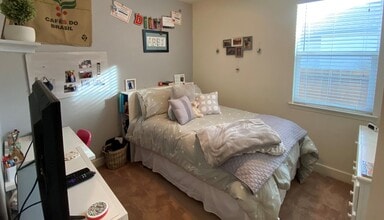 1141 Lahontan Dr in Carson City, NV - Building Photo - Building Photo