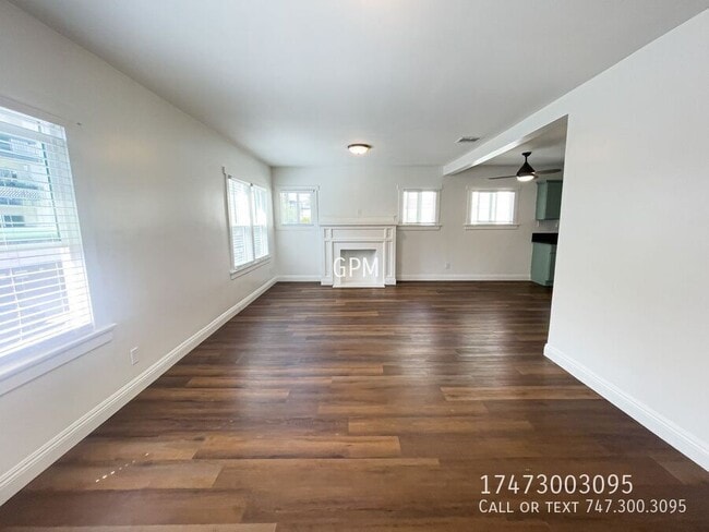 338 S Benton Way in Los Angeles, CA - Building Photo - Building Photo