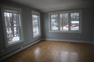 157 E Main St in Vernon, CT - Building Photo - Building Photo